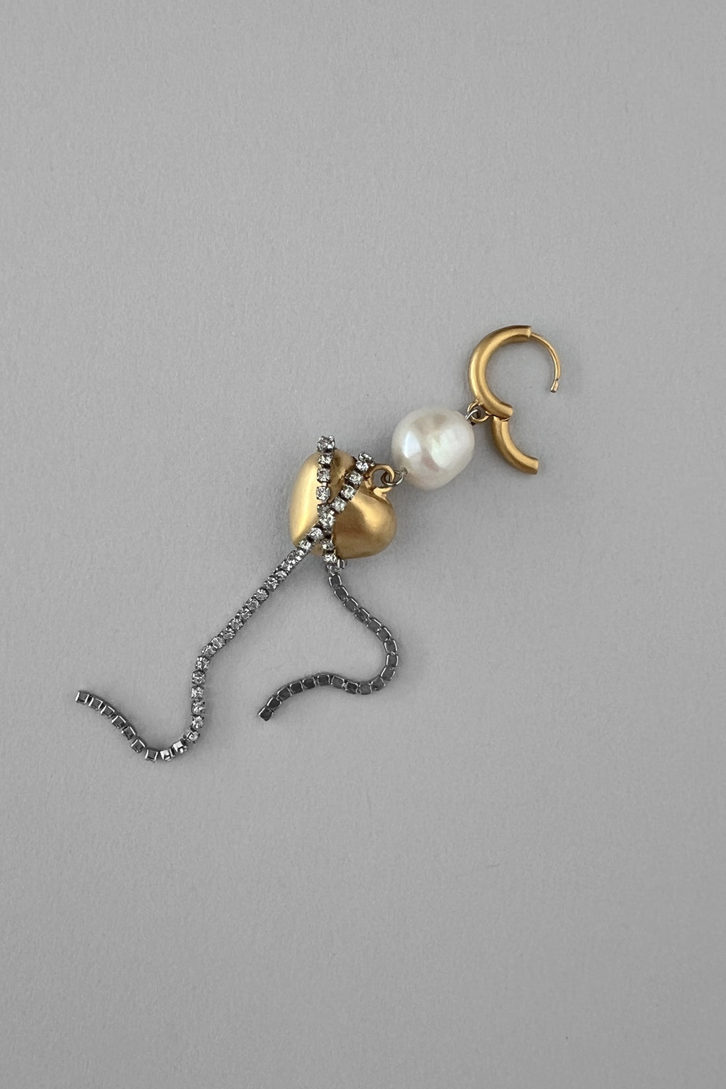 crystal heart (single earring)