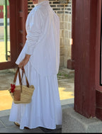 المجموعة الصيفية باللون الأبيض